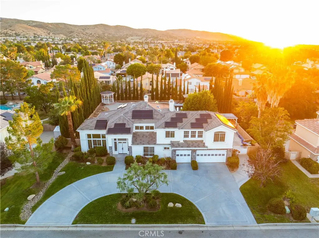 Single Family Residence for sale at 40113 Tesoro Lane, Palmdale, CA featuring 5 beds and 4 baths