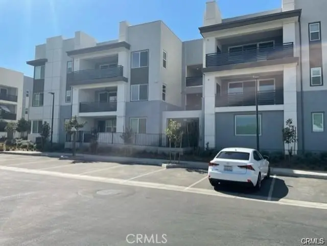 Condominium for rent at 11068 Cabana, Rancho Cucamonga, CA featuring 3 beds and 2 baths