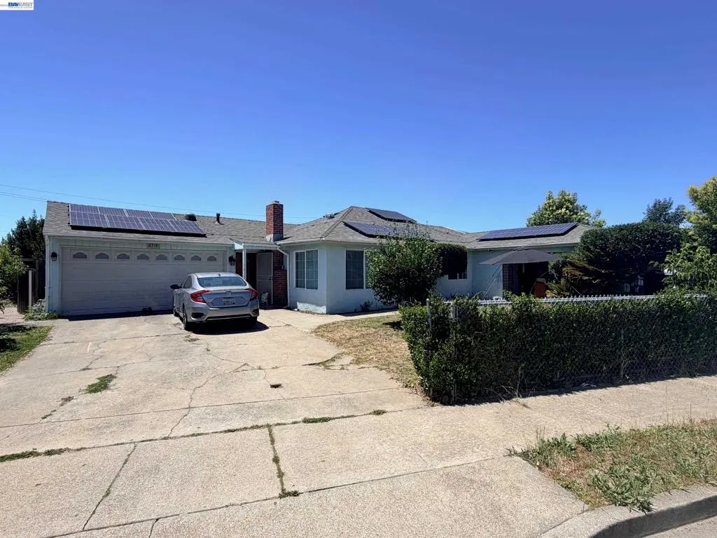 2719 Xavier, East Palo Alto, CA — listing photo 1