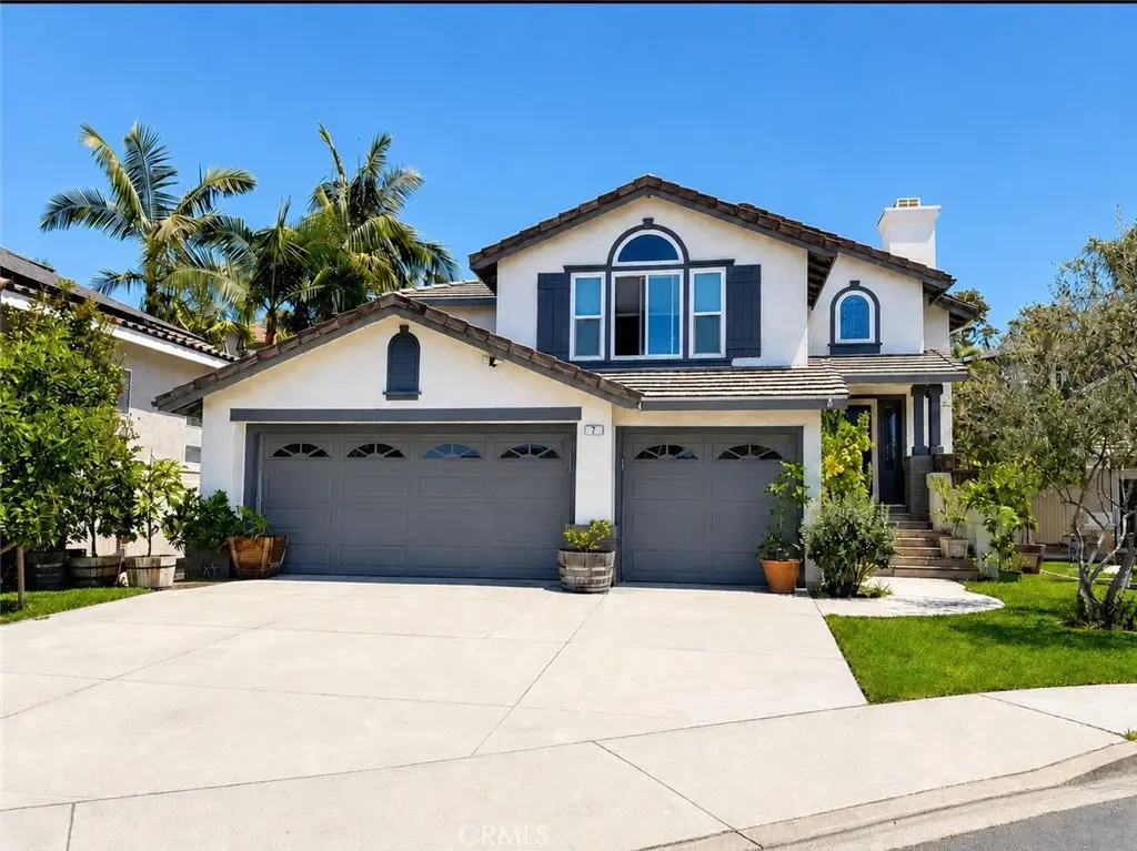 Single Family Residence for sale at 7 Harveston, Mission Viejo, CA featuring 4 beds and 3 baths