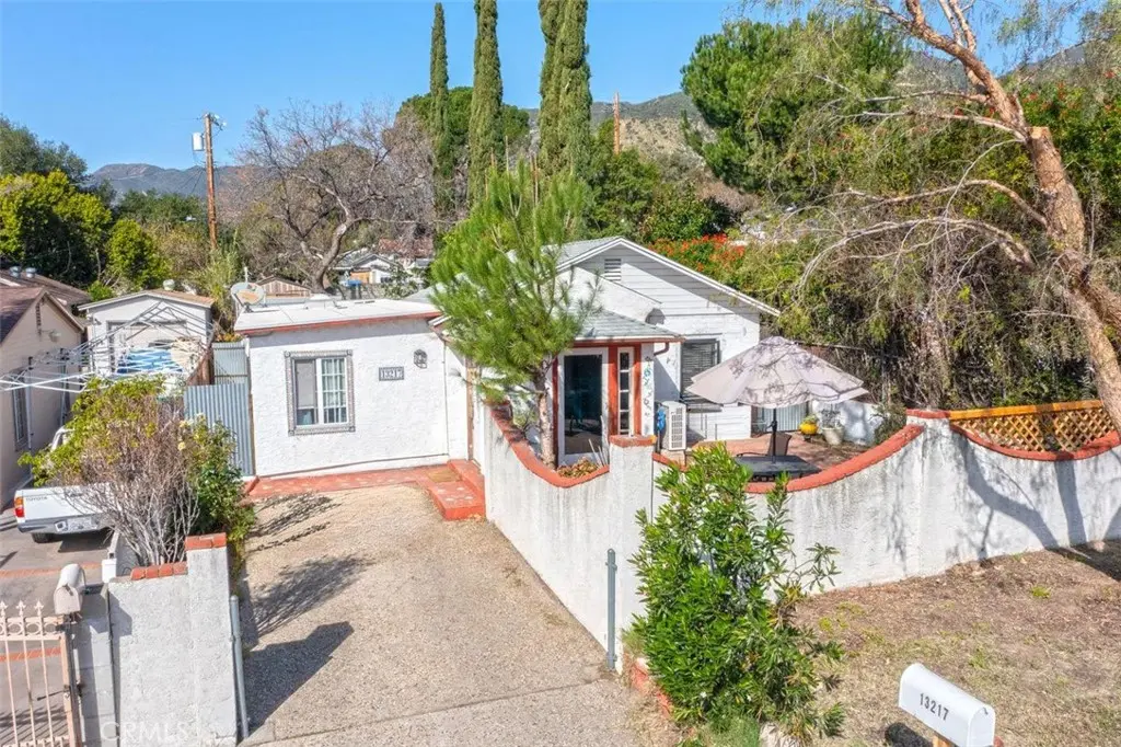 13217 Raven, Sylmar, CA — listing photo 1