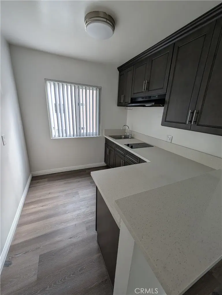 Residential Lease for rent at 336 N BERENDO ST 213, Los Angeles, Los Angeles County, CA and 1 bath