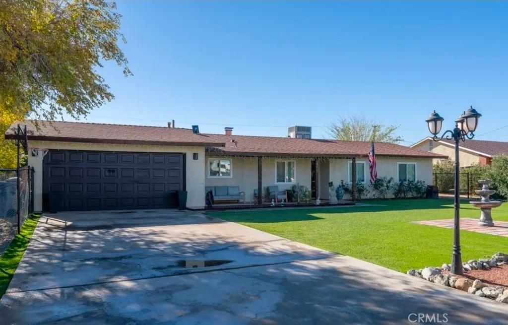 18019 Sequoia, Hesperia, CA — listing photo 1