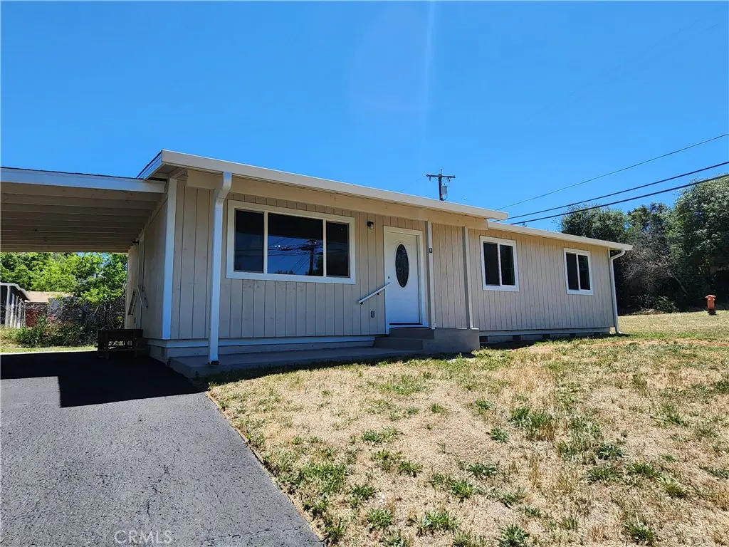 Single Family Residence for sale at 13 Meadowview, Oroville, CA featuring 3 beds and 1 bath