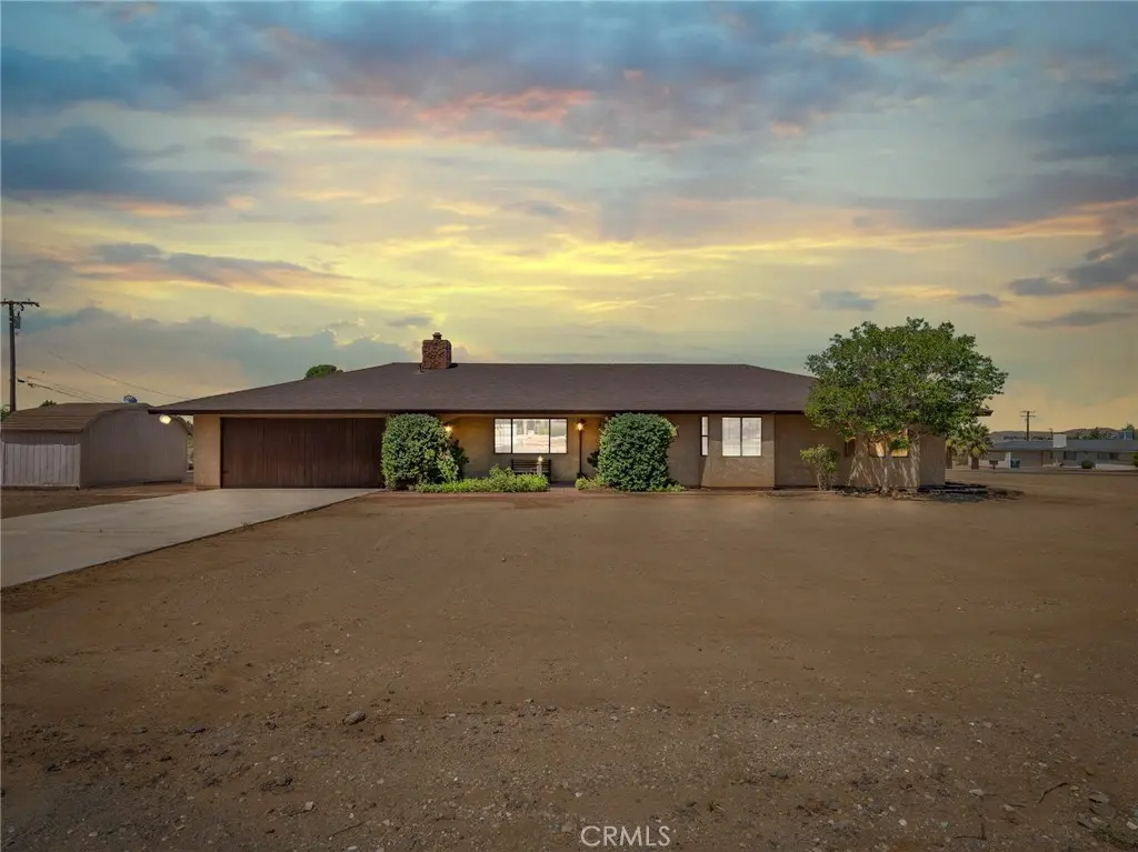 19456 Saint Timothy Lane, Apple Valley, CA — listing photo 1