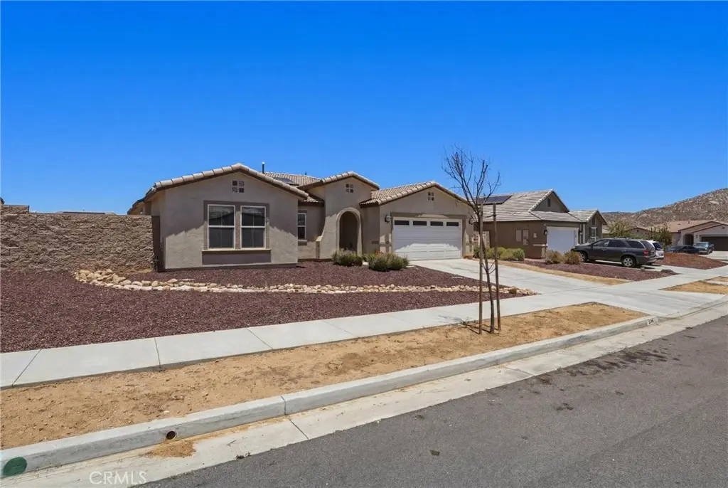 Single Family Residence for sale at 570 Farmstead, Hemet, CA featuring 4 beds and 2 baths
