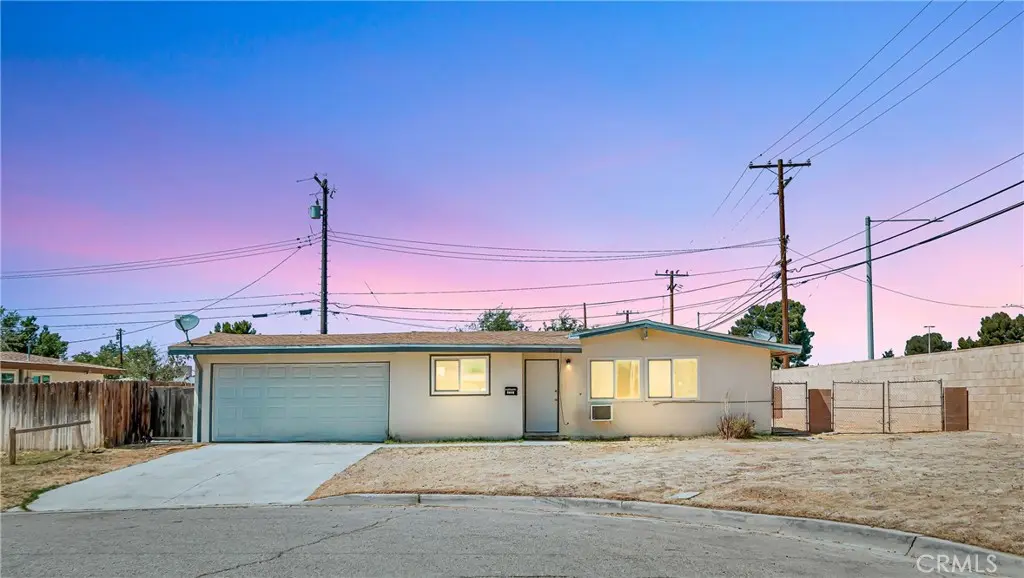 Single Family Residence for sale at 2005 W Oldfield, Lancaster, CA featuring 3 beds and 2 baths