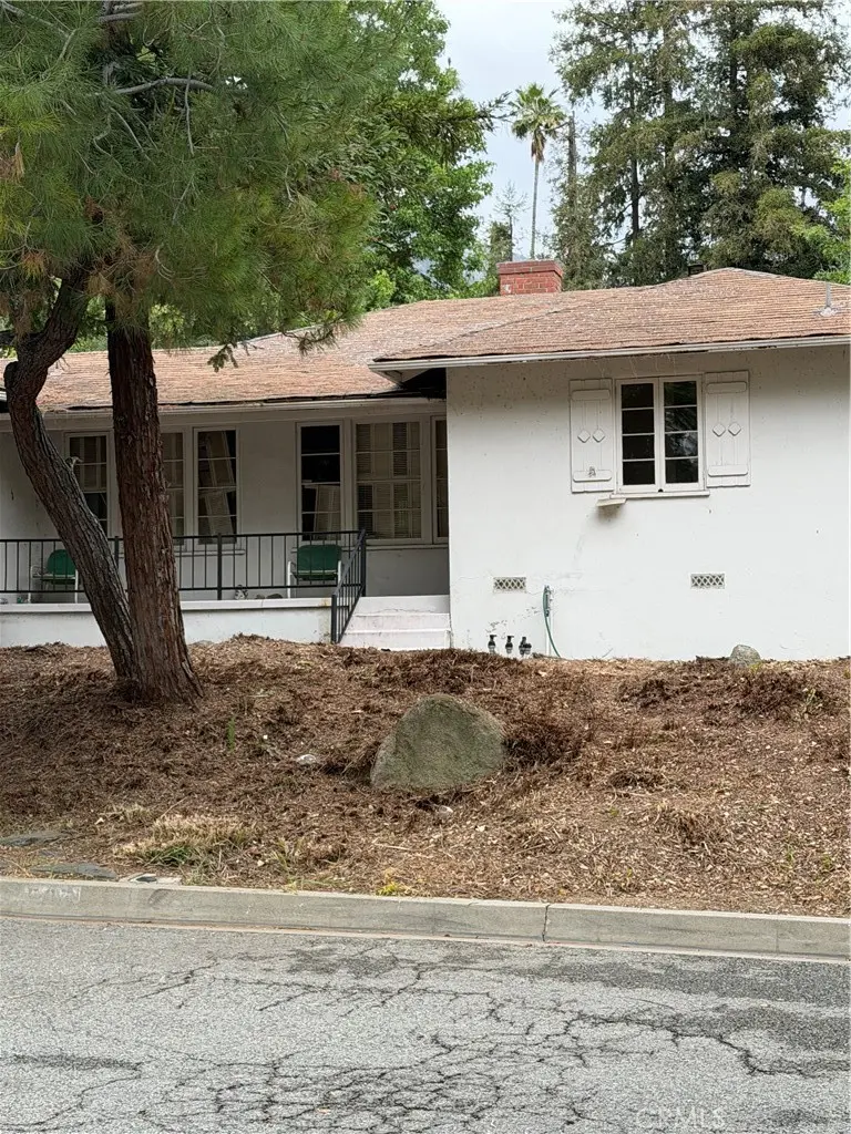 527 Santa Anita Court, Sierra Madre, CA — listing photo 1
