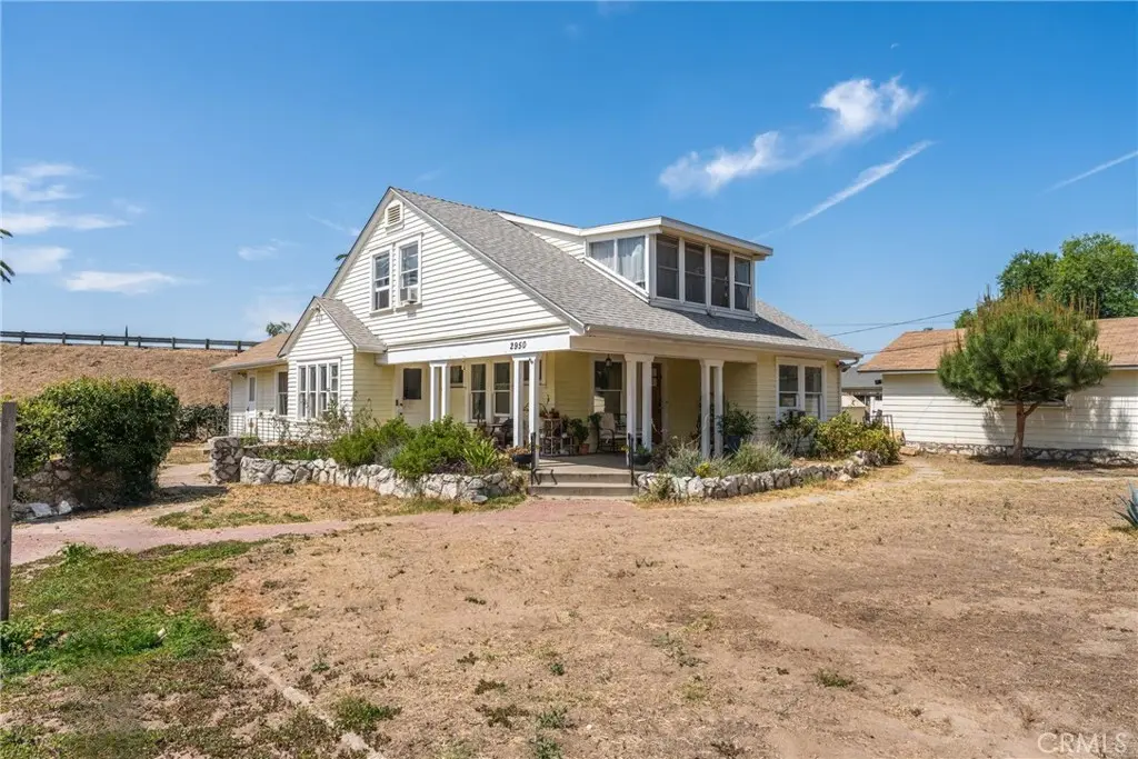 2950 N Golden Avenue, San Bernardino, CA — listing photo 1