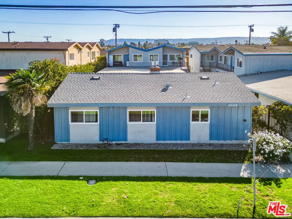 3564 Del Amo Boulevard, Torrance, CA — listing photo 1