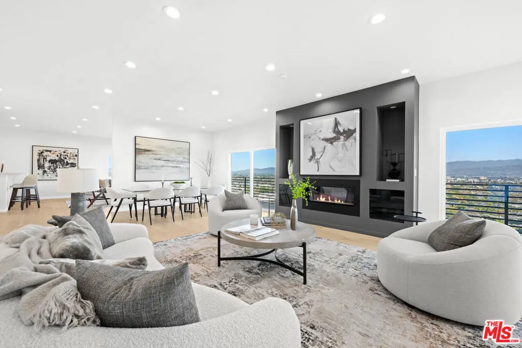 11725 Laurelwood Drive, Studio City, CA — listing photo 1