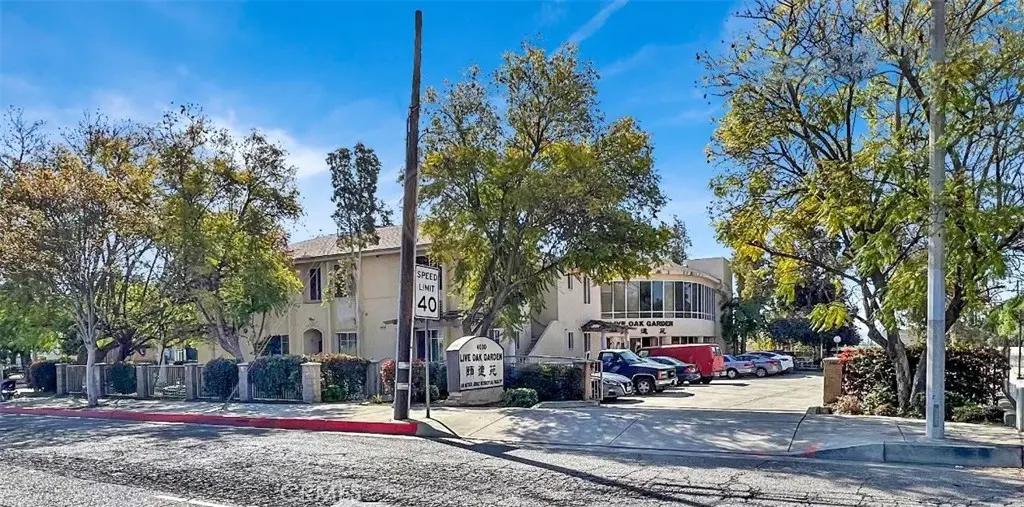 Residential Lease for rent at 4030 E Live Oak Avenue 105, Arcadia, Los Angeles County, CA and 1 bath