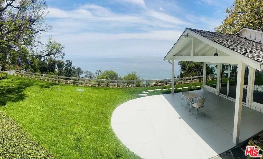 Residential Lease for rent at 20645 Seaboard Road, Malibu, Los Angeles County, CA featuring 3 beds and 2 baths