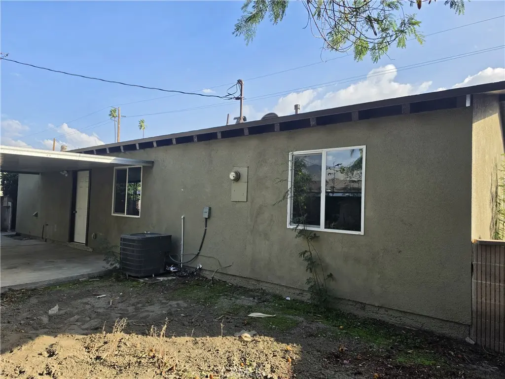 Single Family Residence for sale at 367 E Shaver Street, San Jacinto, CA featuring 3 beds and 2 baths