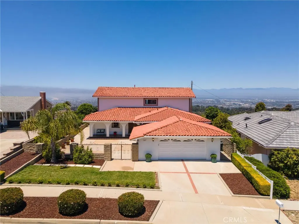 Single Family Residence for sale at 5427 Elmbank Road, Rancho Palos Verdes, CA featuring 5 beds and 3 baths