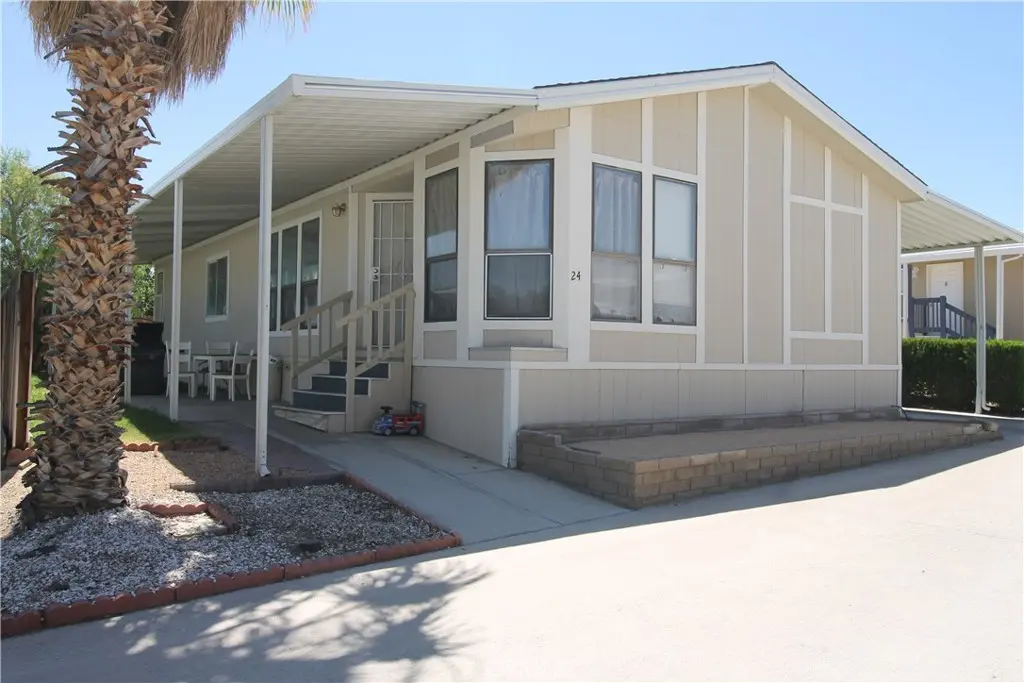 2494 W Main 24, Barstow, CA — listing photo 1