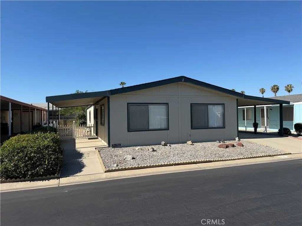 Manufactured In Park for sale at 1250 N Kirby Street 9, Hemet, CA featuring 2 beds and 2 baths