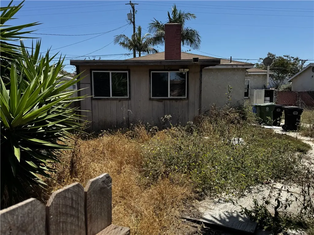 15433 Freeman Avenue, Lawndale, CA — listing photo 1