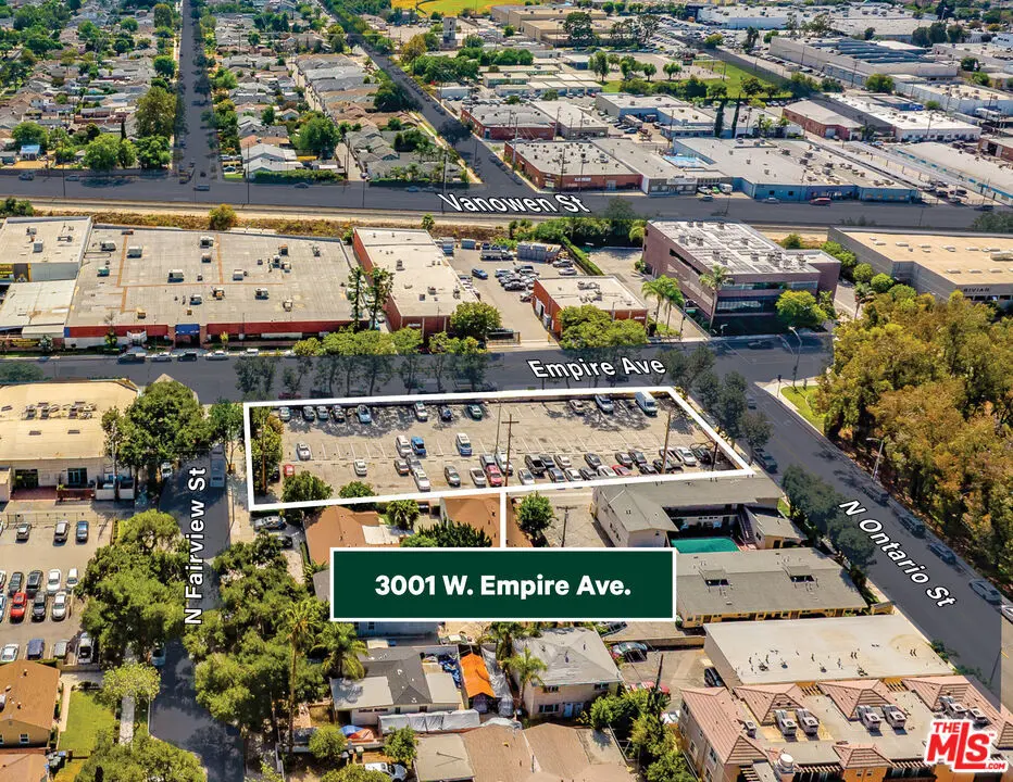 3001 W Empire Ave, Burbank, CA — listing photo 1