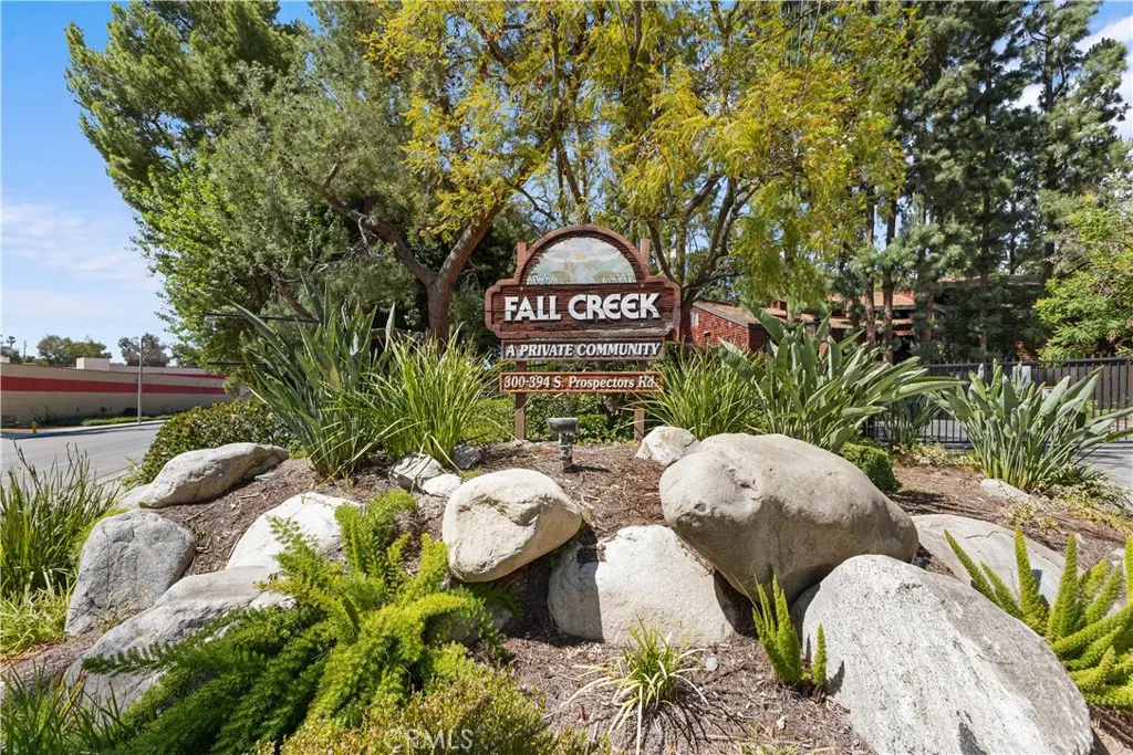 348 S Prospectors 6, Diamond Bar, CA — listing photo 1
