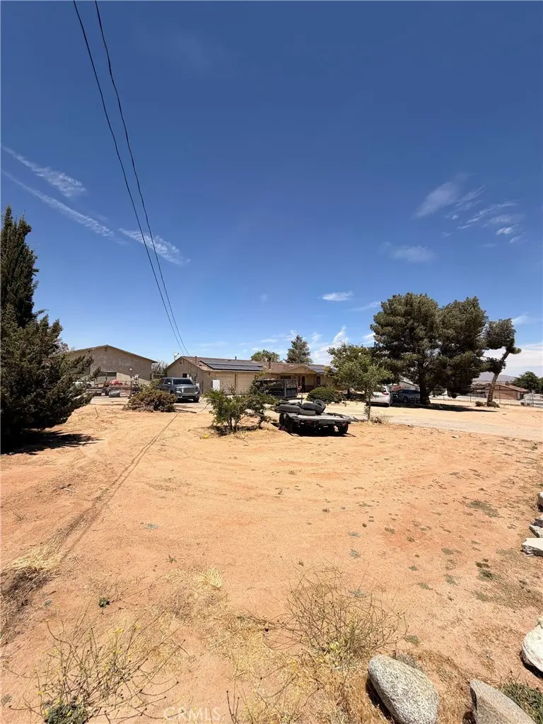 17866 Wisteria Street, Hesperia, CA — listing photo 1