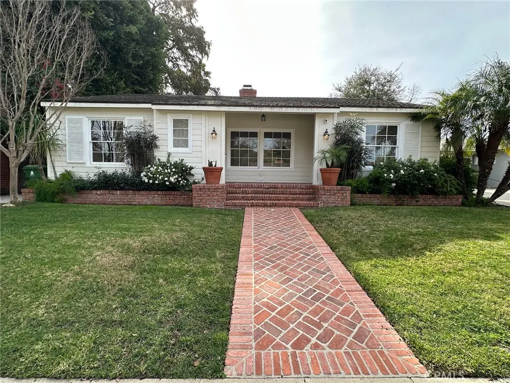 15440 Dickens Street, Sherman Oaks, CA — listing photo 1