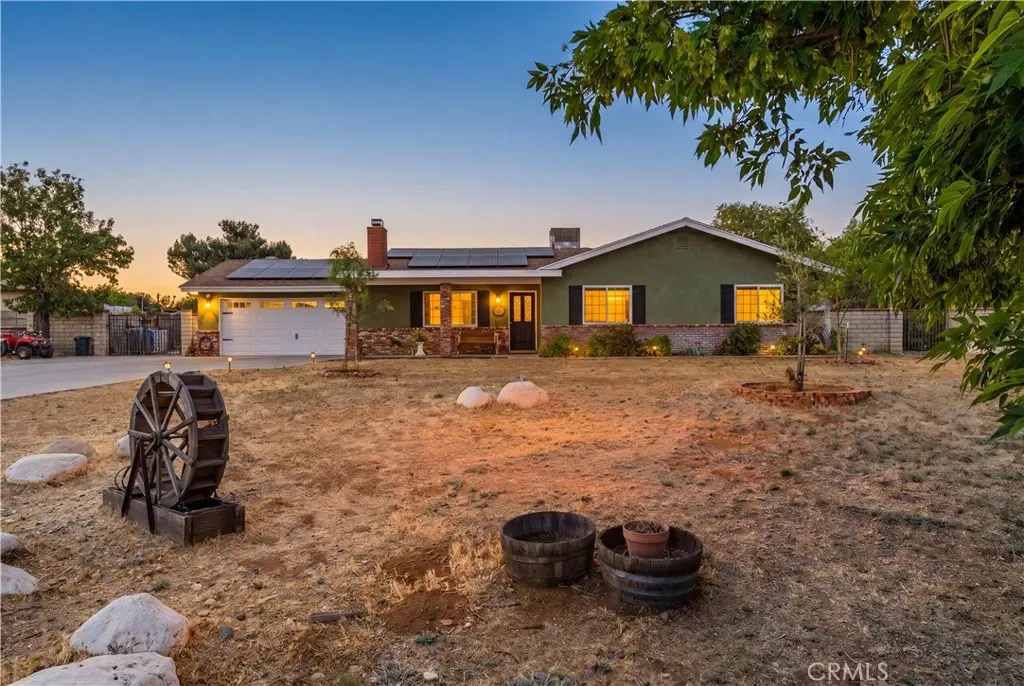 32924 Acklins, Acton, CA — listing photo 1