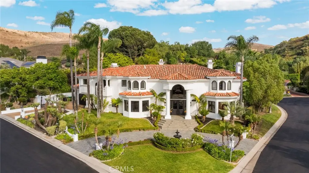 28572 Paseo Zorro, San Juan Capistrano, CA — listing photo 1
