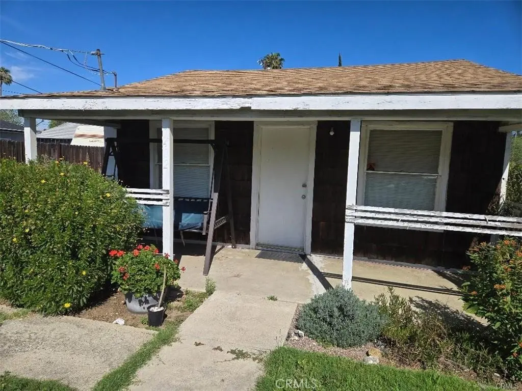 7402 Nestle, Reseda, CA — listing photo 1