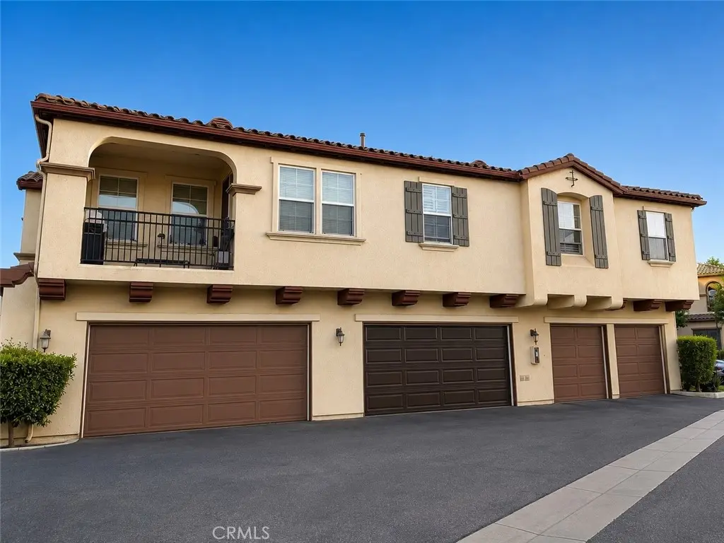 2750 E Oak Hill 12, Ontario, CA — listing photo 1