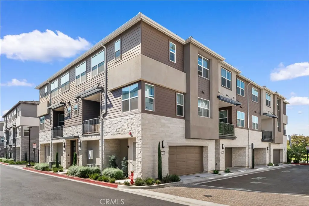 3516 E Indigo Privado, Ontario, CA — listing photo 1