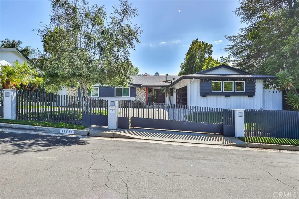 11520 Duque, Studio City, CA — listing photo 1