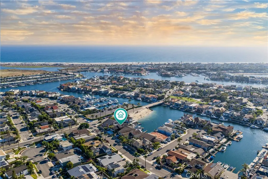 16861 Edgewater, Huntington Beach, CA — listing photo 1