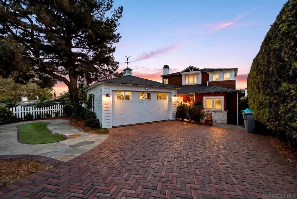 Single Family Residence for sale at 2254 Del Mar Heights Rd, Del Mar, San Diego County, CA featuring 3 beds and 3 baths