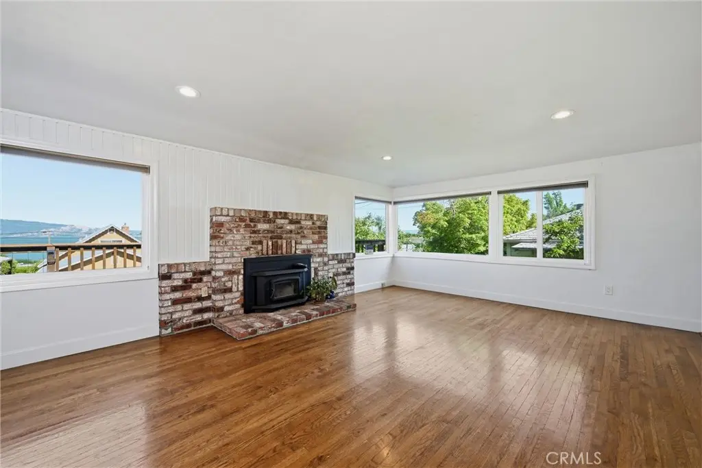 2230 Ashe, Lakeport, CA — listing photo 1