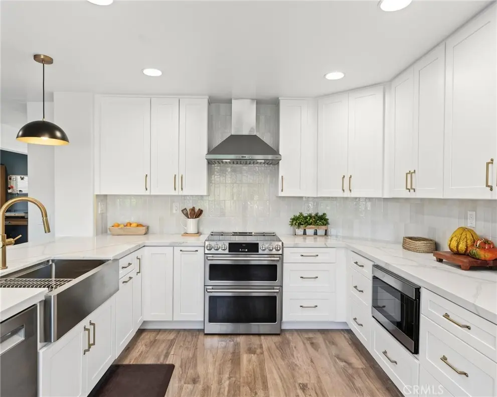 29922 Imperial, San Juan Capistrano, CA — listing photo 1