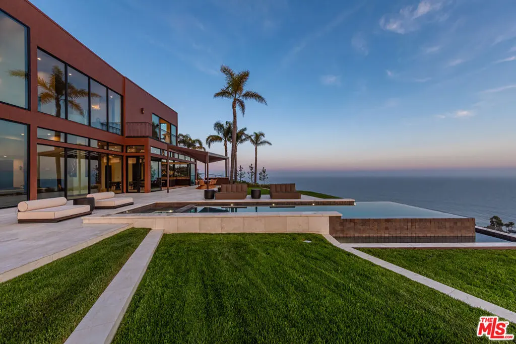4346 Avenida De La Encinal, Malibu, CA — listing photo 1