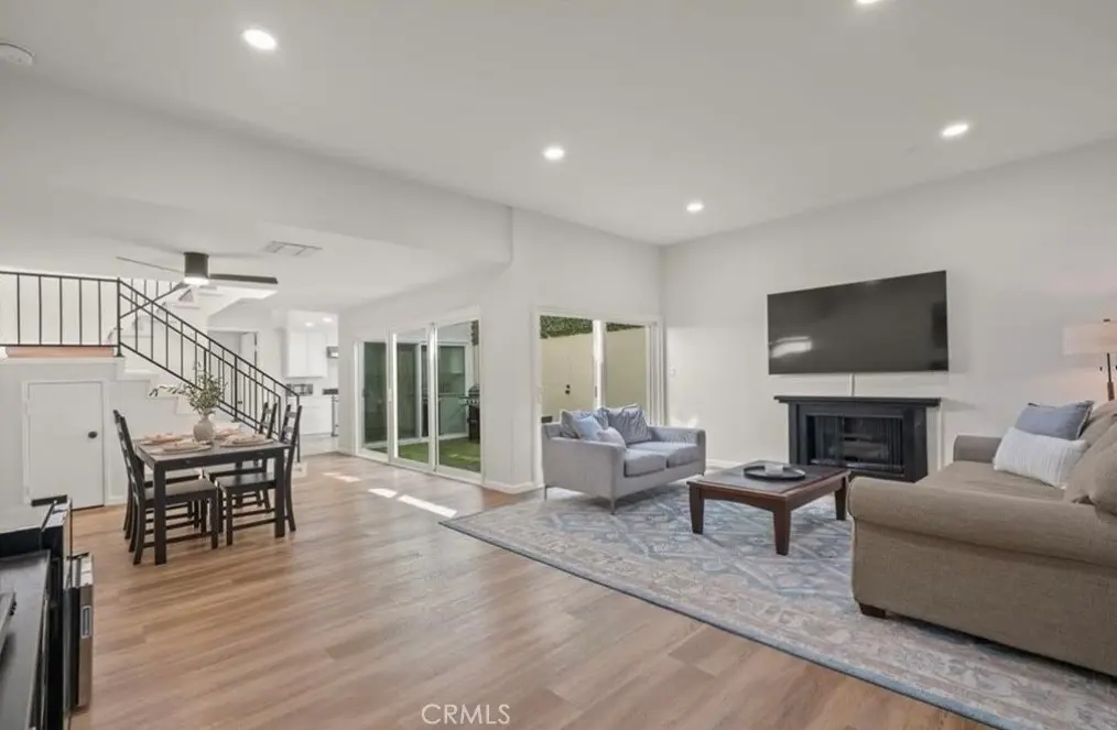 Condominium for sale at 308 1/2 Commonwealth Avenue, Los Angeles, CA featuring 3 beds and 3 baths