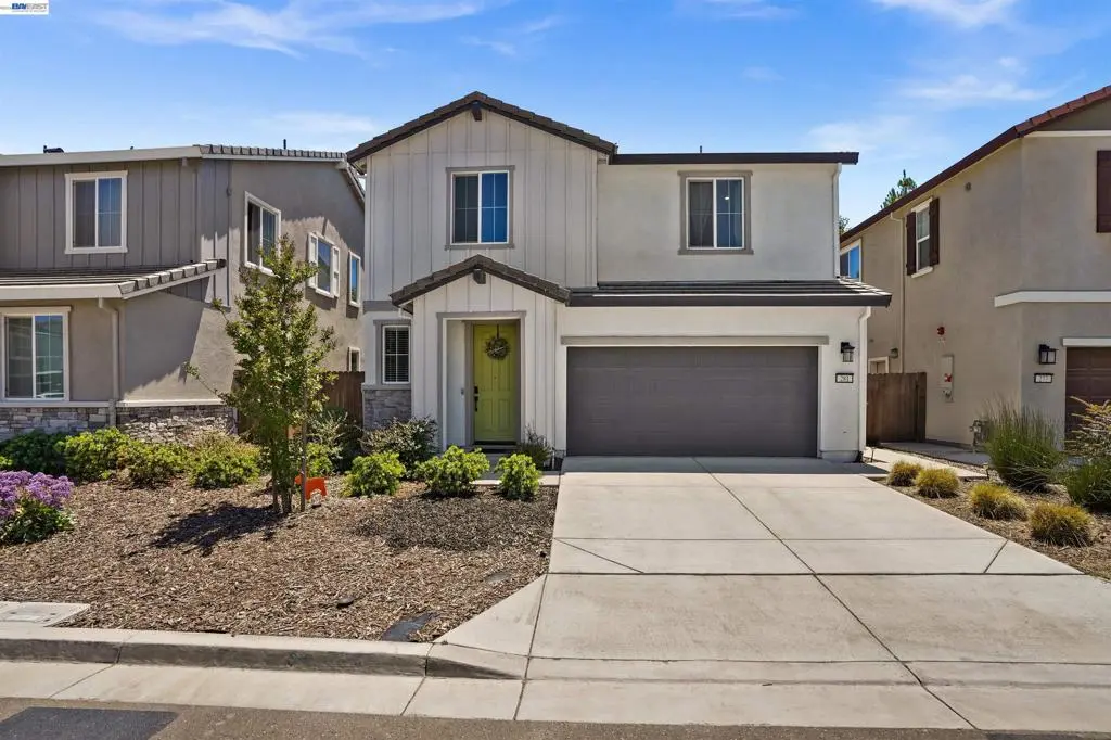 Single Family Residence for sale at 281 Agata Way, Oakley, CA featuring 3 beds and 3 baths