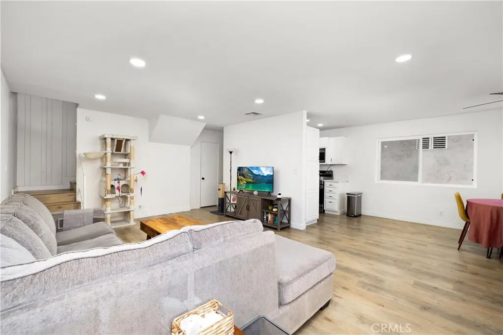 10757 Hortense 307, North Hollywood, CA — listing photo 1