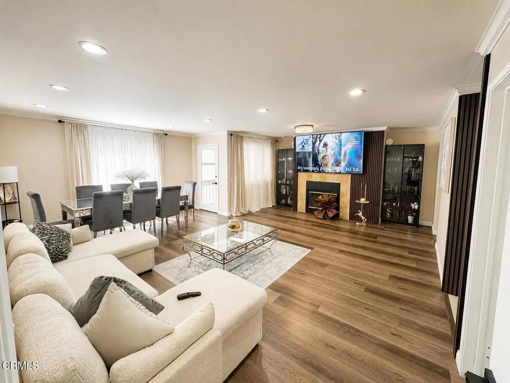 330 Burchett Street 206, Glendale, CA — listing photo 1