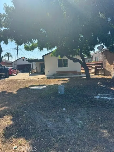 Single Family Residence for sale at 742 Simmons, Los Angeles, CA featuring 3 beds and 2 baths