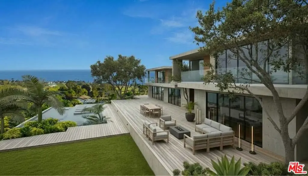 29829 Harvester Road, Malibu, CA — listing photo 1