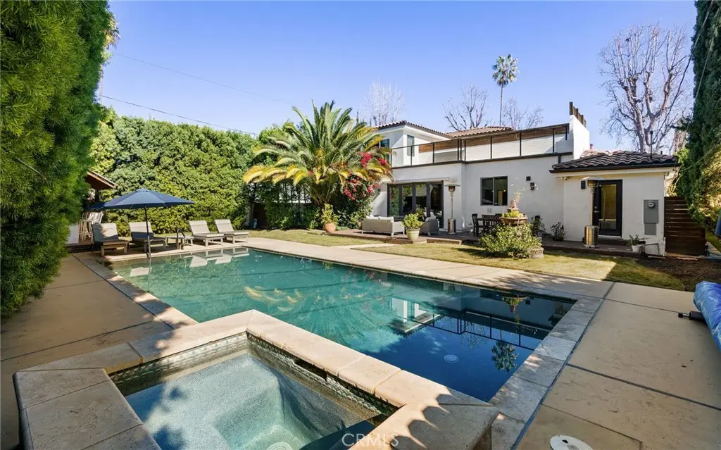 5541 Matilija Avenue, Sherman Oaks, CA — listing photo 1
