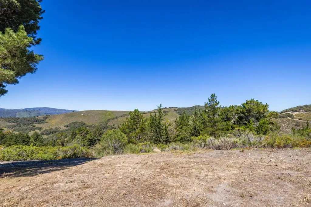 25330 Tierra Grande Drive, Carmel, CA — listing photo 1