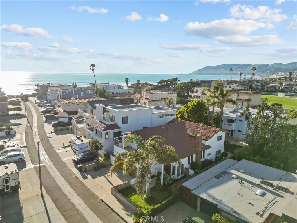 Single Family Residence for sale at 1277 Devon, Ventura, CA featuring 3 beds and 2 baths