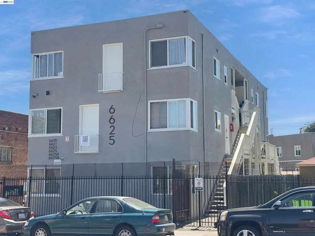 Residential Income for sale at 6625 Bancroft Ave, Oakland, CA