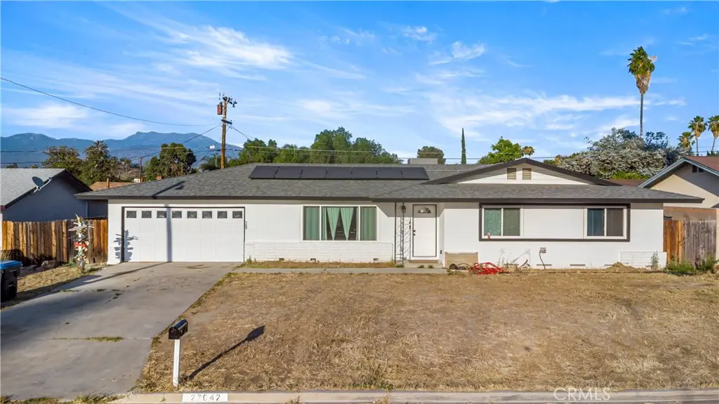 27042 Ramona Vista Street, Hemet, CA — listing photo 1