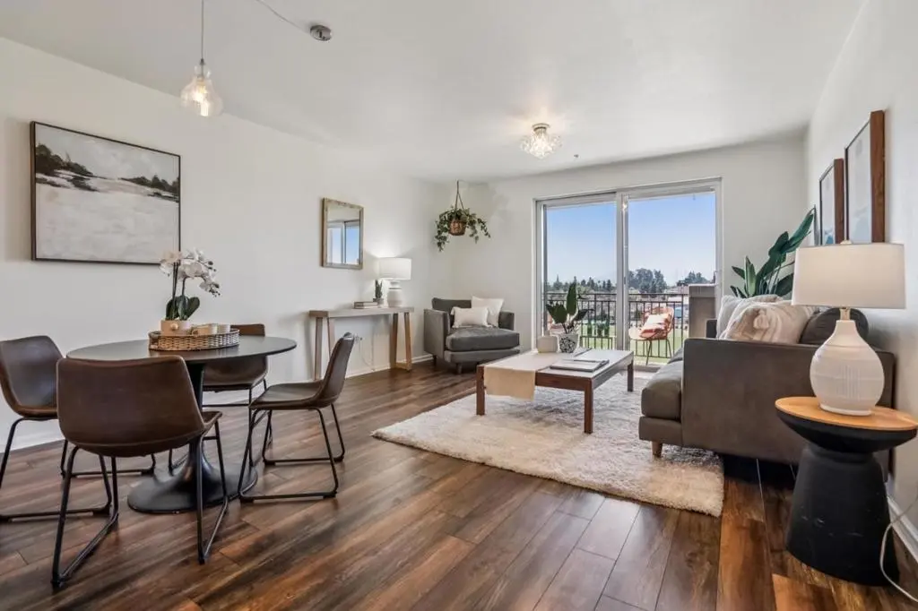 Condominium for sale at 809 Auzerais Avenue 338, San Jose, CA featuring 1 bed and 1 bath