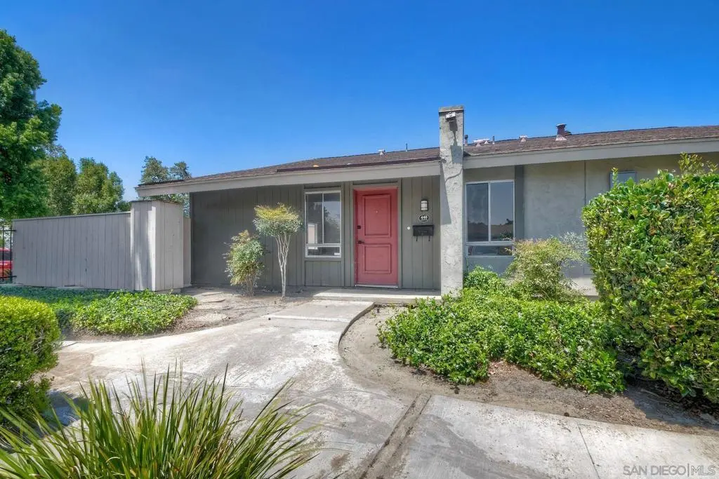440 Parkside Dr, Oceanside, CA — listing photo 1